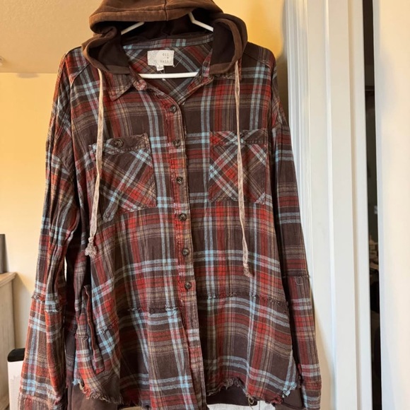 Tops - Plaid Hooded Button-Up Shirt Jacket in Brown and Red